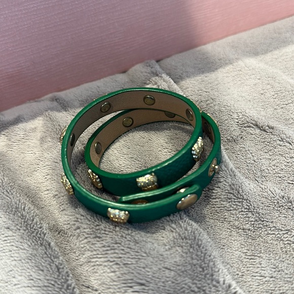 Jewelry - Cool owl green bracelet 🦉